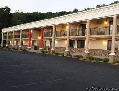 Ramada By Wyndham Rockaway
